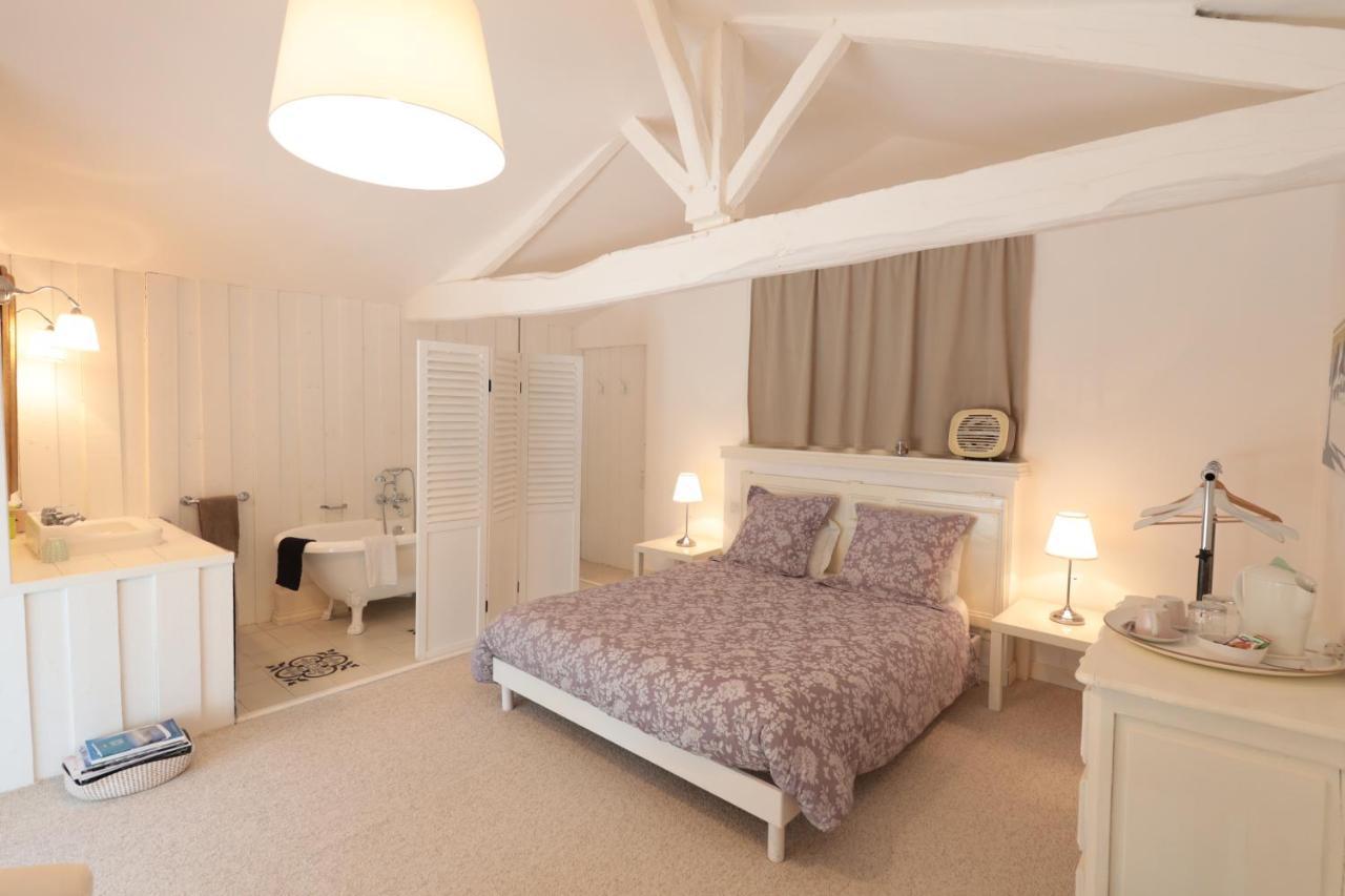 Relais De Chasse La Chaignaie Saint-Hilaire-de-Loulay エクステリア 写真